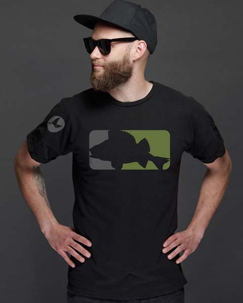 Angler T-Shirt mit modernem Barsch Motiv