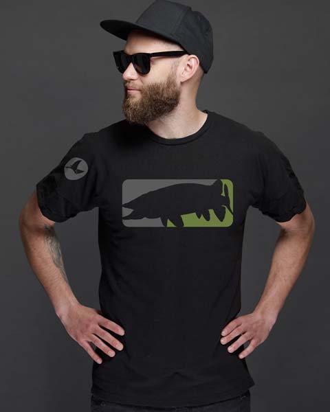 Angler T-Shirt mit modernem Hecht Motiv