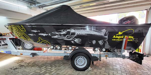 Angelzylle Bootsfolierung