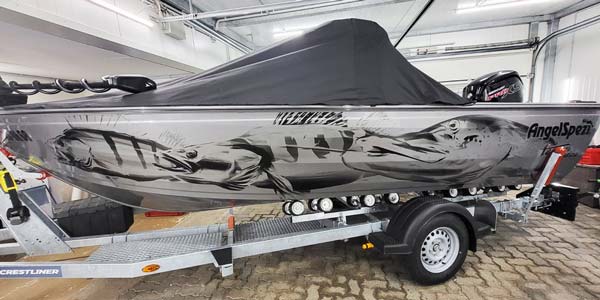 Angelboot Folierung von Angel Spezi