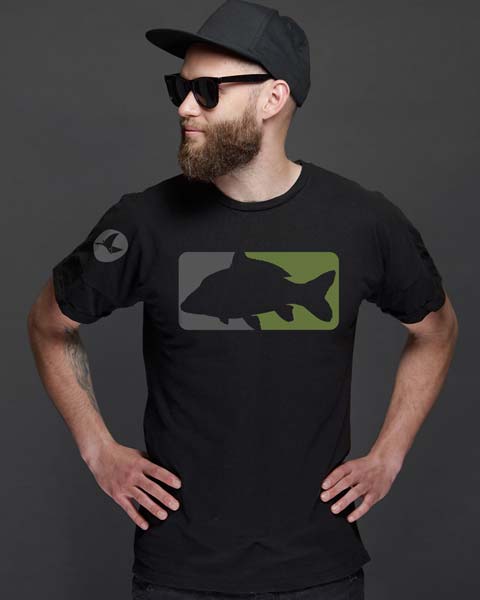 Angler T-Shirt mit modernem Karpfen