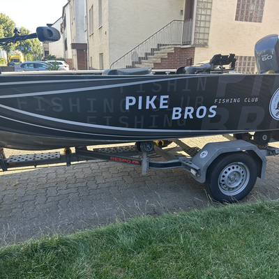 New outfit for my RLB Pikehunter 440