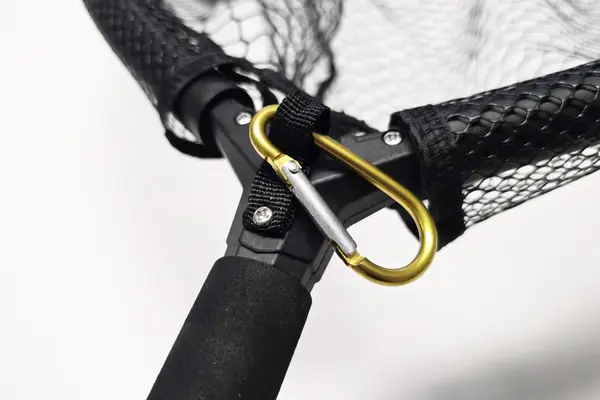 praktischer karabiner für kescher